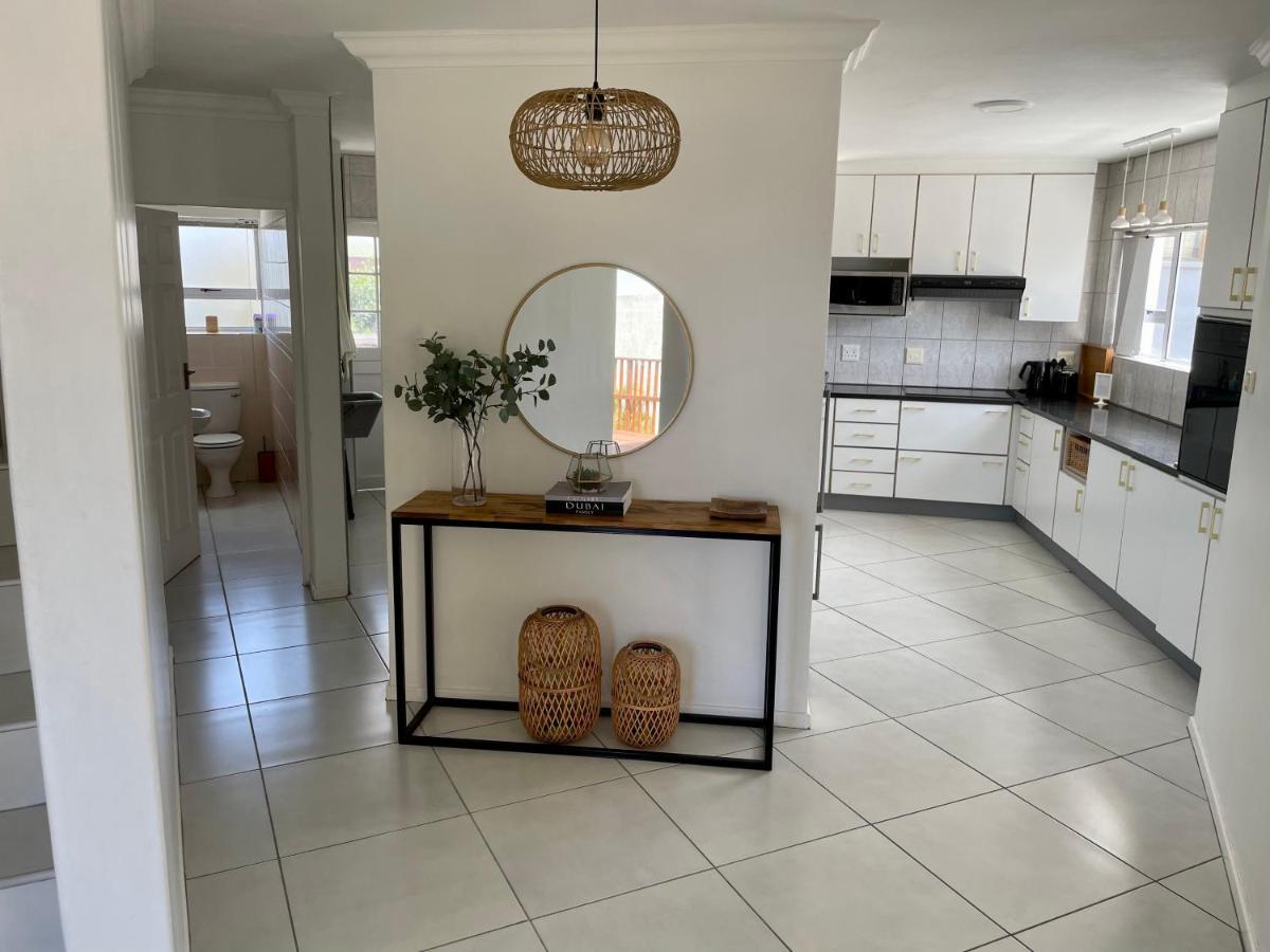 'On Point' Beach House - Jeffreys Bay Exterior foto